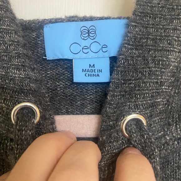 Cece Gray sweater size M -Like NEW! - Picture 3 of 4